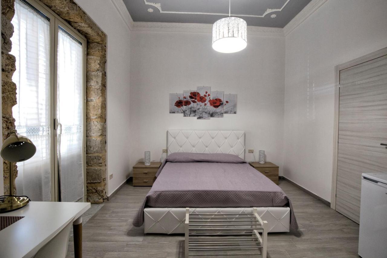 Garden House: Apartments And Rooms For Holidays Palermo Eksteriør bilde