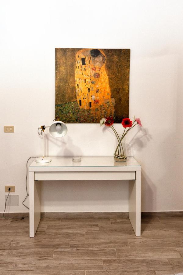 Garden House: Apartments And Rooms For Holidays Palermo Eksteriør bilde