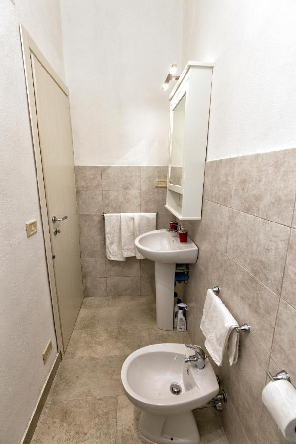 Garden House: Apartments And Rooms For Holidays Palermo Eksteriør bilde