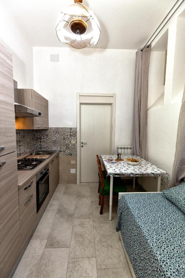 Garden House: Apartments And Rooms For Holidays Palermo Eksteriør bilde